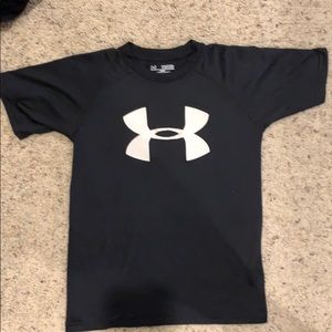 round neck athletic t shirt- youth xs